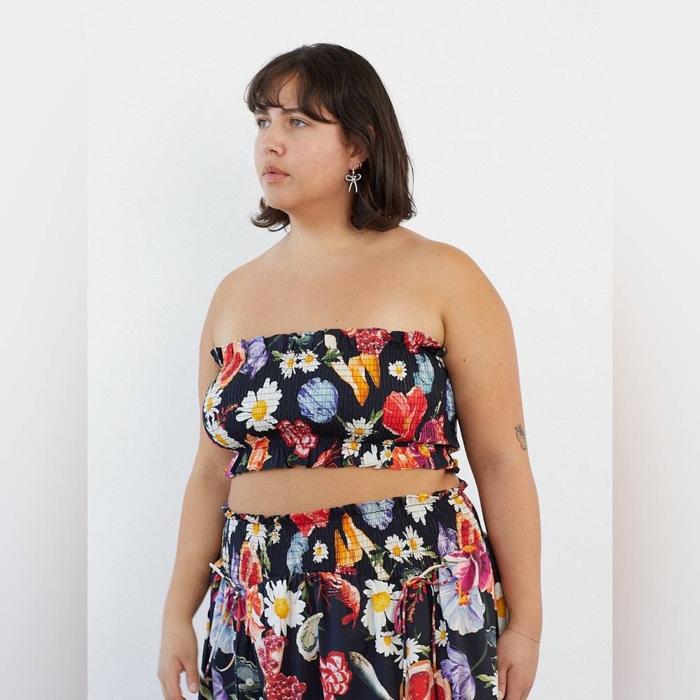 Lisa Says Gah Earthly Delights Bryson Top